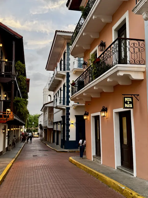 31. Juli · Panama-Stadt