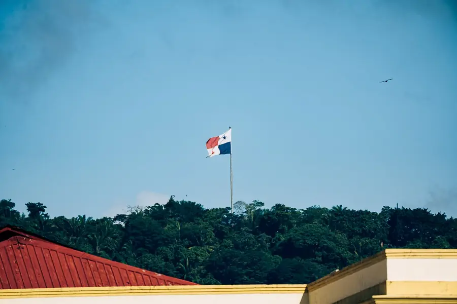 Panamaische Flagge auf dem Ancón