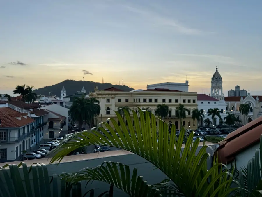 Blick über die Dächer von Casco Viejo